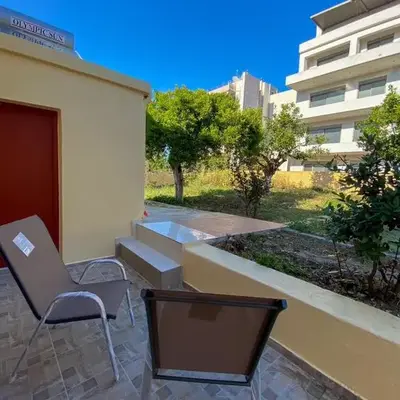THE NEOCLASSICAL Garden House