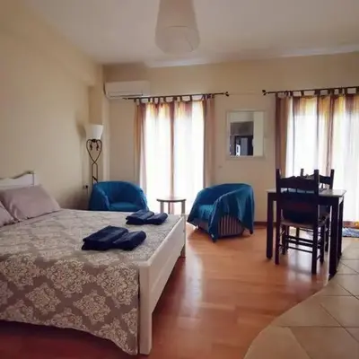 Leli House