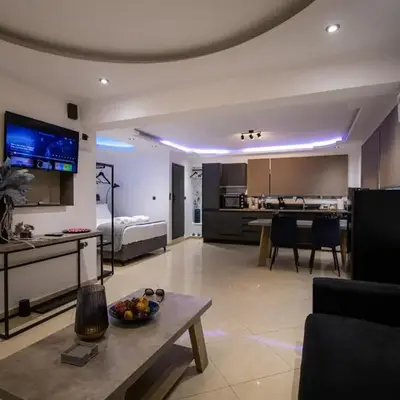 Black Suites