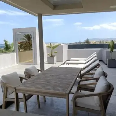 Summertime Signature Suites