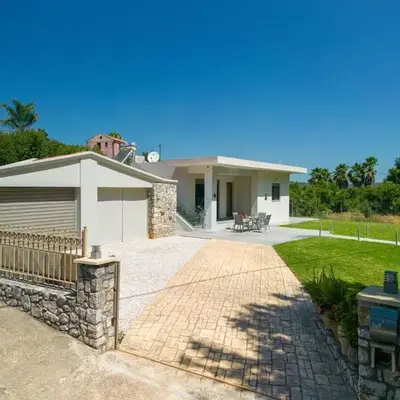Villa Emily in countryside