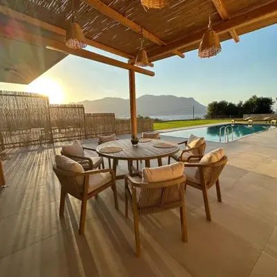 Nusa Retreat - Seaview luxury residences - ideal for groups