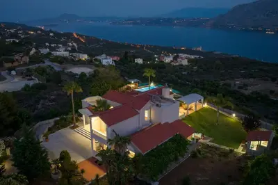 an aerial view of a house with a swimming pool at Villa Damant in Pithárion