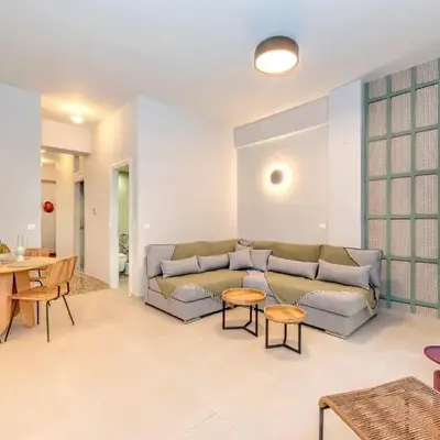 JasmineStay - Two bedroom apartments with backyard