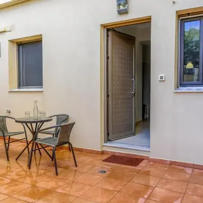 Dictamus apartment