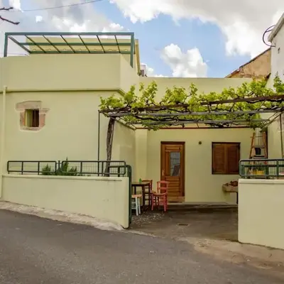 Traditional house in Fres