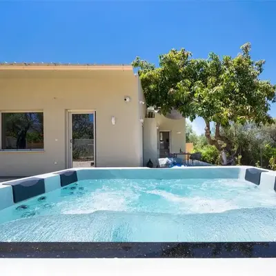 Villa Avo