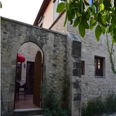 Venetian Cistern Villa