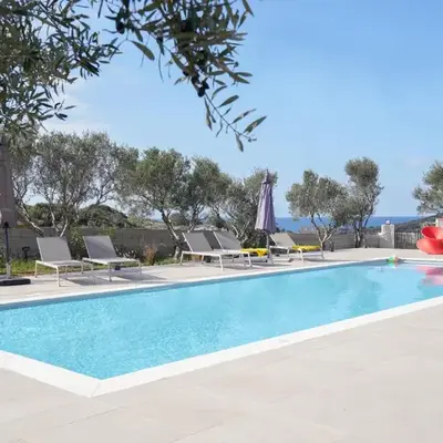 Niki Luxury Suites Pool Resort 200m From Beach