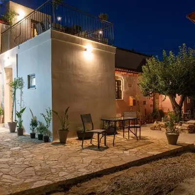 Sappho 3-bedroom House