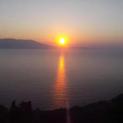 Seaview Studio in beautiful setting