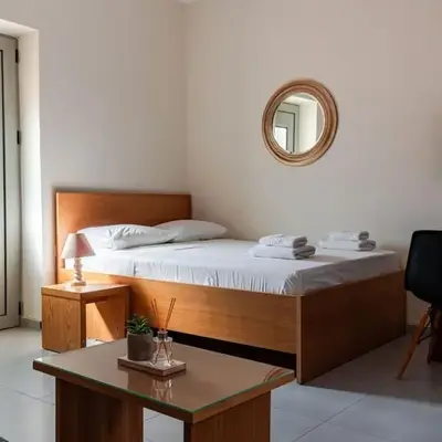 Roidis Apartments -close to city