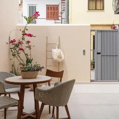Off Apartments