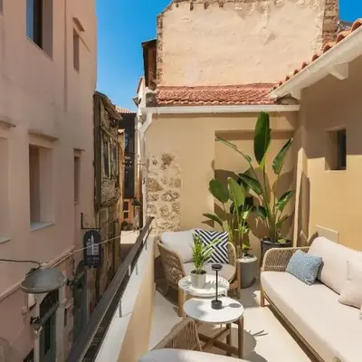 Old Town Apt
