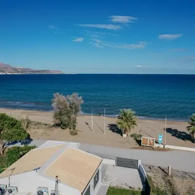 Seawhisper Villa