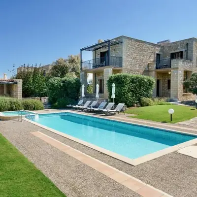 Stone Built Private villa Emerald with pool