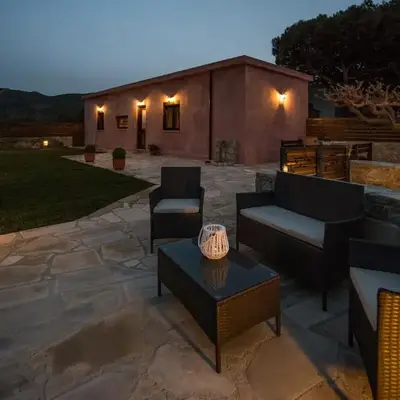 Lardas Luxury Country House