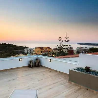 Villa Amelia I Free 8 seater mini van & pool