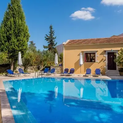 Heliopetra studios