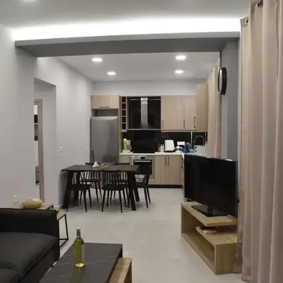 Pirgos Deluxe Apartment - Private Parking