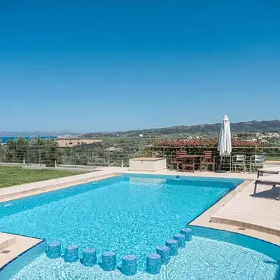 Villa Athinais