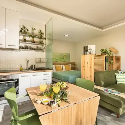 Olive Lemon Biophilic House & Lush Forest Garden