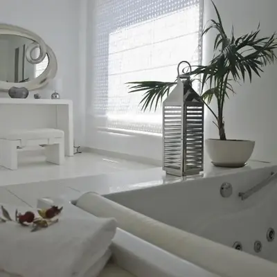 Reveli Estate