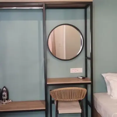 Fivos Residence