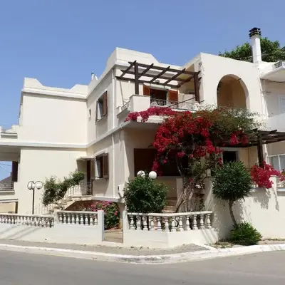 Alexandra Hotel