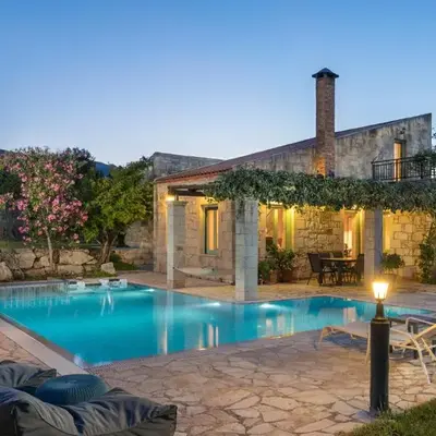 BOUTIQUE VILLA PETRA AMANDA Heated pool optional