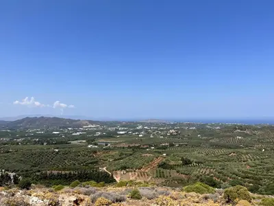 a view from the top of a hill at Maros Spitaki in Varípetron