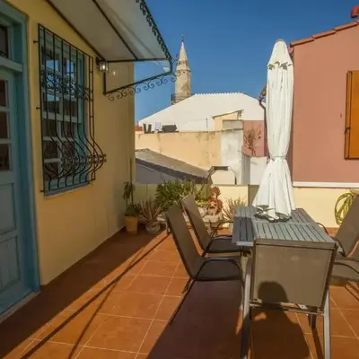 Home with Terrace in Heart of old Town of Chania