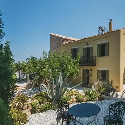 Casa Olea - A Venetian era Home with Courtyard