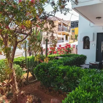 Ostria Apartments Kalives
