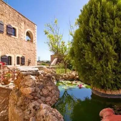 Samonas Traditional Villas Purple Villa Malotira - 85M² Maisonette