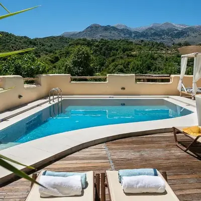 Verekinthos Villas - Pool