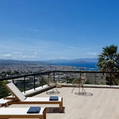 Villa City View - Heated Pool & Gym - Majestic views - 5 min drive from center