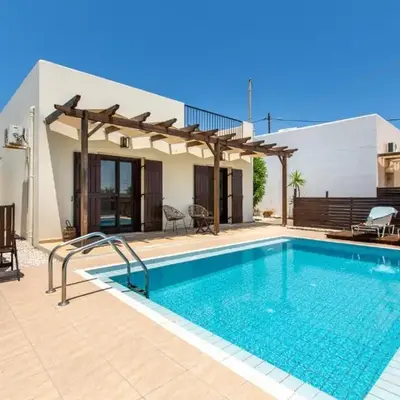 Villa Henry Darmarohori