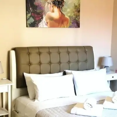 Odyseia Apts I at the center of the City & Old Town